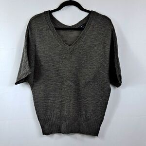 Gap V neck sweater NWOT